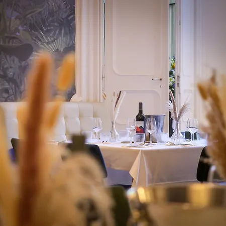 Maison Montgrand - Vieux Port 3*